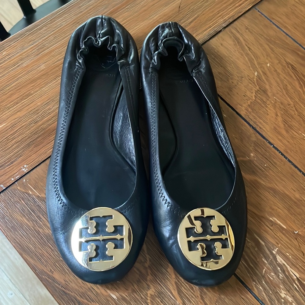 Barely worn tory Burch flats